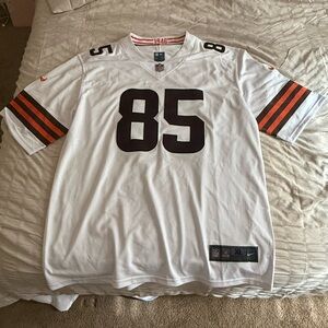 David Njoku Cleveland Browns jersey